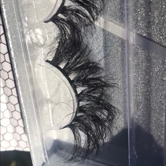 5D Premium Minks, Fluffy Mink lashes, 25mm Mink - Picture 10 of 16